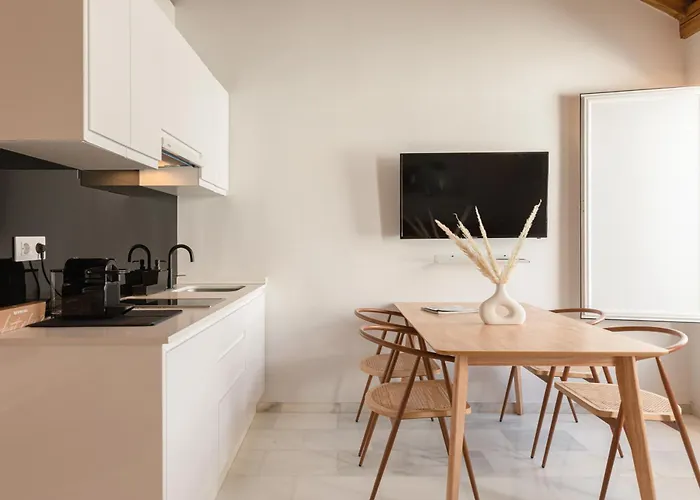 Isg Apartments Cuna