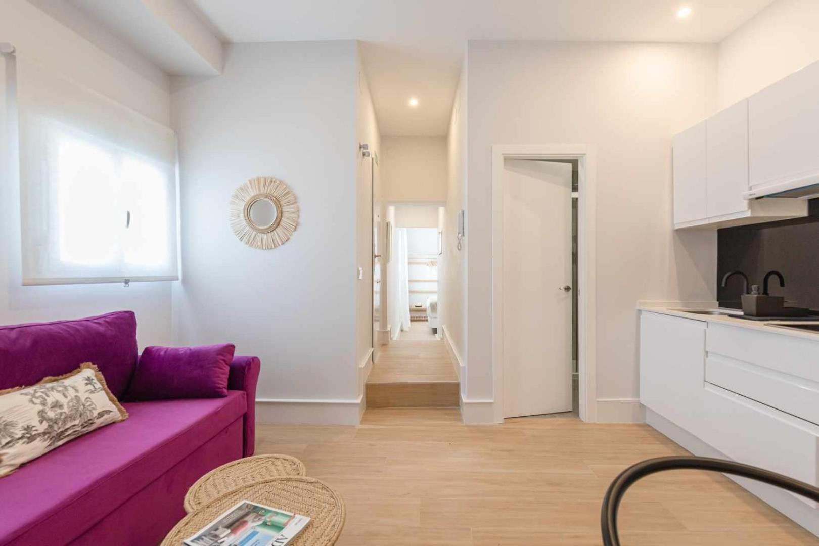 Isg Cuna Aparthotel Sevilla