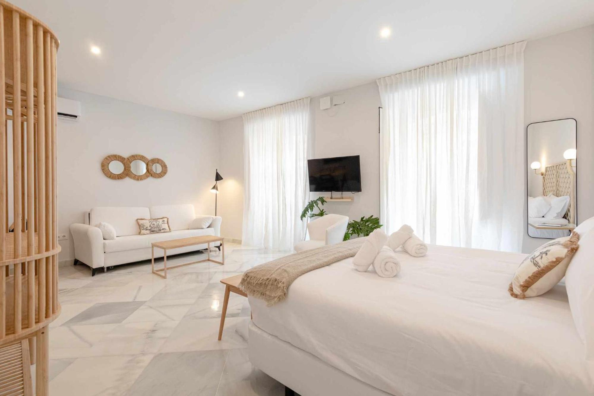 Isg Cuna Aparthotel